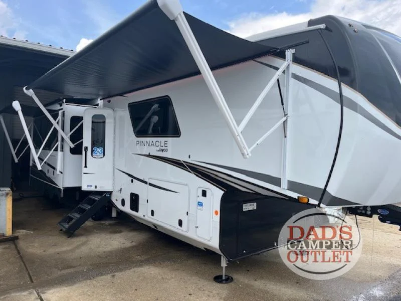 New 2026 Jayco Pinnacle 36FBTS
