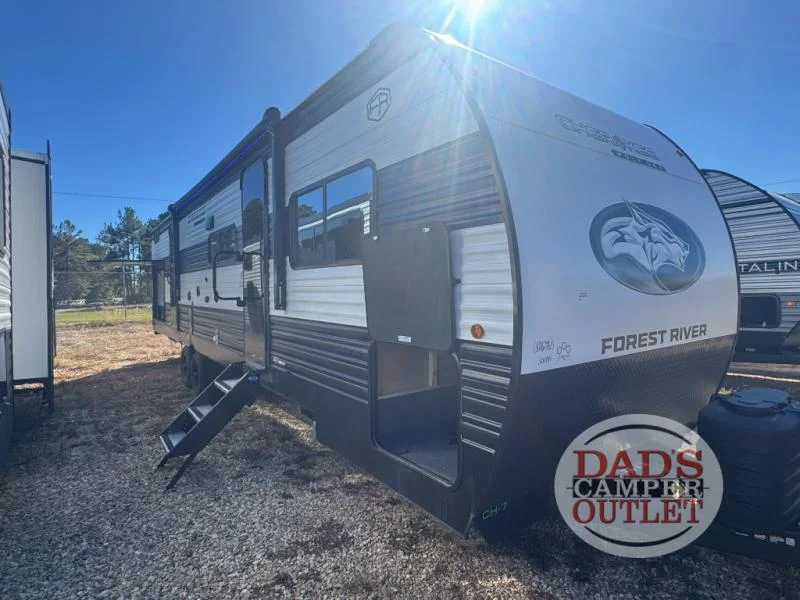 New 2026 Forest River RV Cherokee Wolf Den 301BH